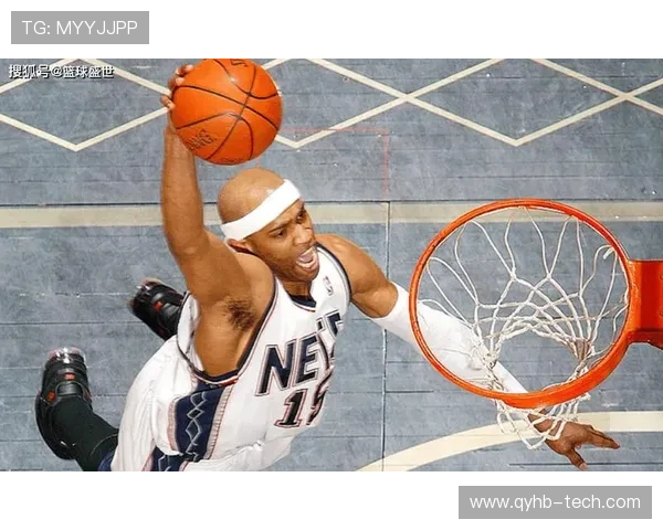 足球明星卡特闪耀中国赛场引发球迷热潮与期待