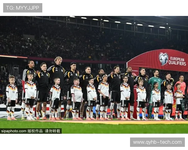 足球明星温暖心灵安慰球迷视频传递希望与力量